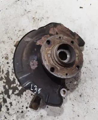 Opel Agila B Front wheel hub spindle knuckle