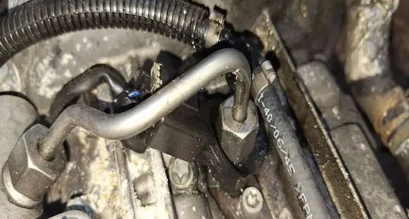 Jeep Grand Cherokee (WK) Fuel injector 0445115027