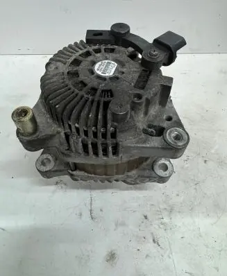 Peugeot 407 Generator/alternator 96547528