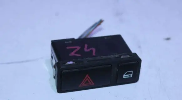 BMW Z4 E85 E86 Hazard light switch