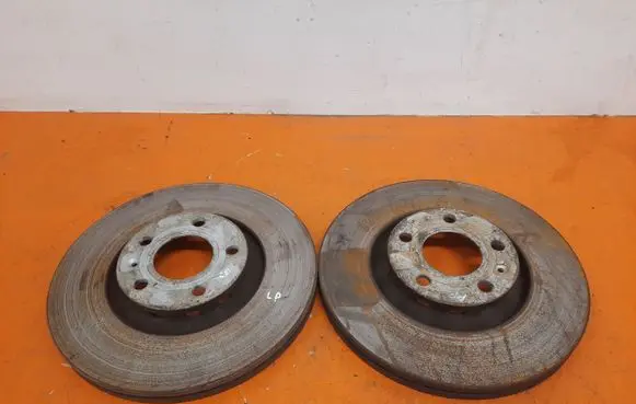 Volkswagen Crafter Front brake disc