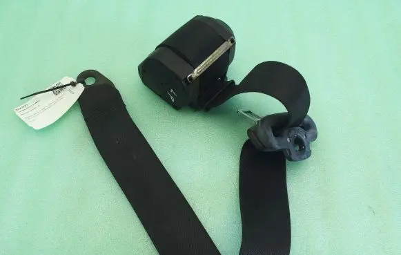 Porsche 911 996 Front seatbelt 42326A 34229