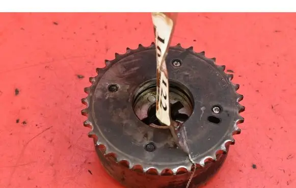 Toyota Avensis Verso Crankshaft pulley 