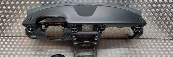 Mercedes-Benz SLK R172 Dashboard S18031403