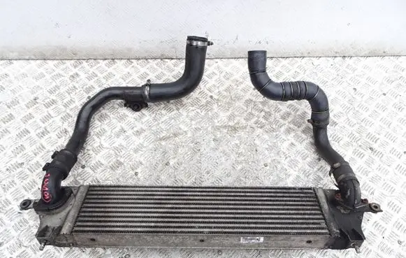 Nissan Qashqai+2 Intercooler radiator G3062007 14461BB30A 14461BR30A