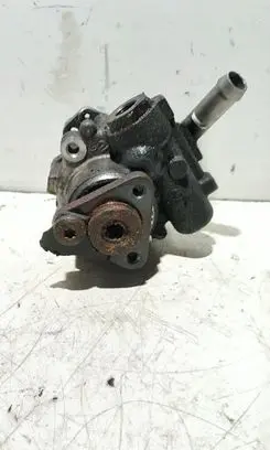 BMW 1 E82 E88 Power steering pump