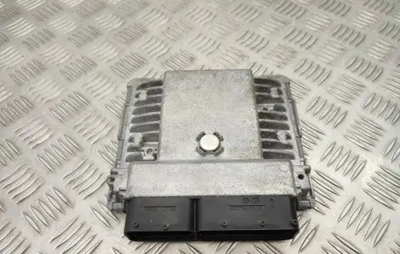 Skoda Roomster (5J) Engine control unit/module 03F906070AR