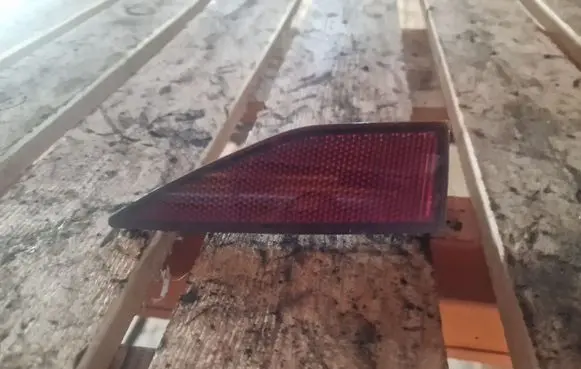 Volkswagen Touran III Rear tail light reflector 5TA945105