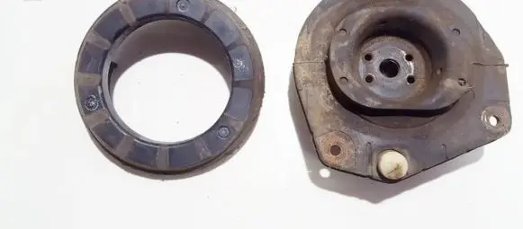 Renault Megane II Coil spring mount 8200222463