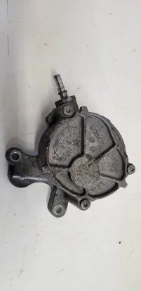 Vacuum pump