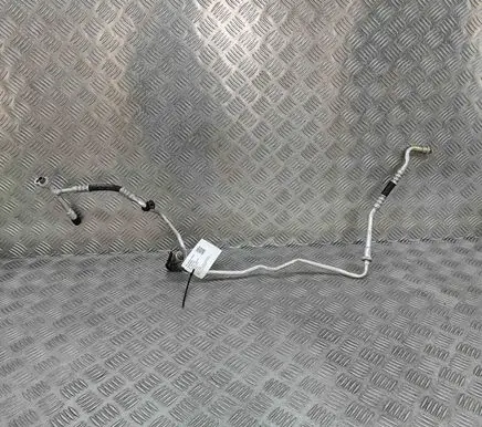 Ford Focus Air conditioning (A/C) pipe/hose 3M5H19A704AH