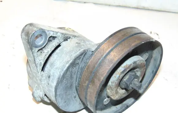 Mercedes-Benz ML W163 Generator/alternator belt tensioner A1122000370
