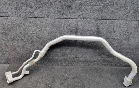 Audi Q7 4M Air conditioning (A/C) pipe/hose 4M0816738K 4M0816738M