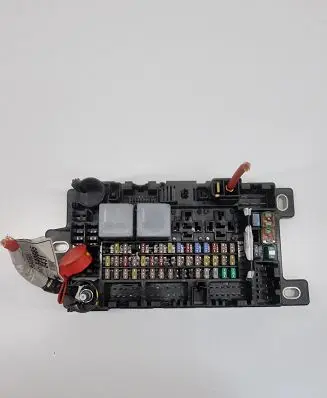 Land Rover Evoque II Fuse module K8D214A073BDe