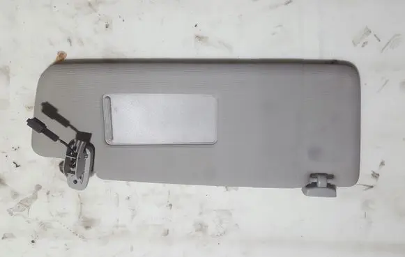 Volkswagen Touran I Sun visor