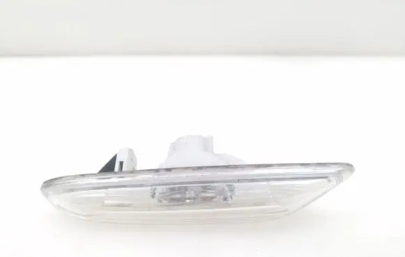BMW 5 E60 E61 Front fender indicator light 7253325