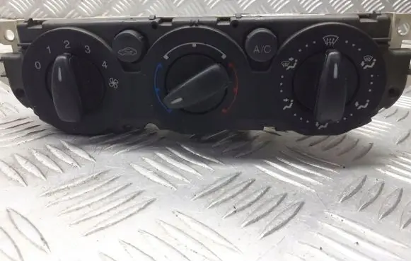 Ford C-MAX I Interior fan control switch 3M5T-19980-AC
