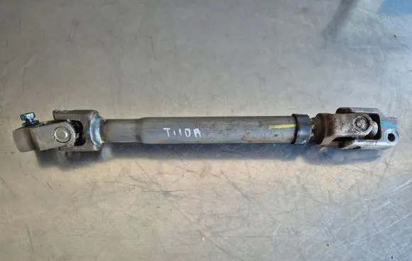 Nissan Tiida C11 Steering wheel axle set 