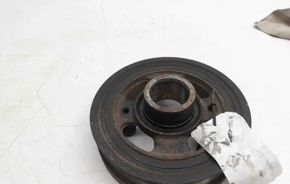 Toyota Land Cruiser (J120) Crankshaft pulley 40910M
