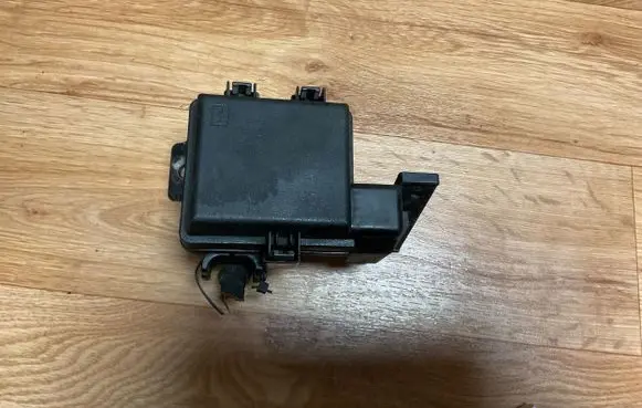 Renault Megane III Fuse module 243880001R 63511832
