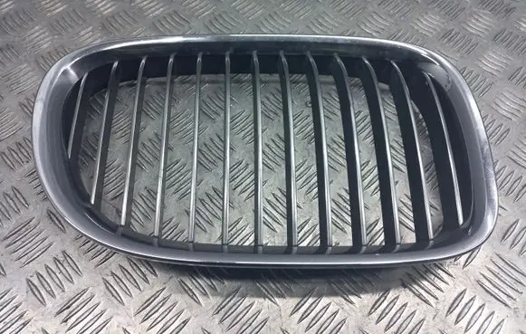 BMW 7 F01 F02 F03 F04 Front grill 7211658