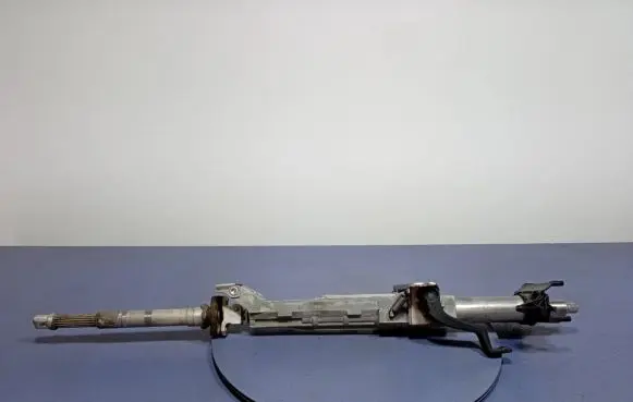 BMW 5 G30 G31 Steering wheel axle 6867225