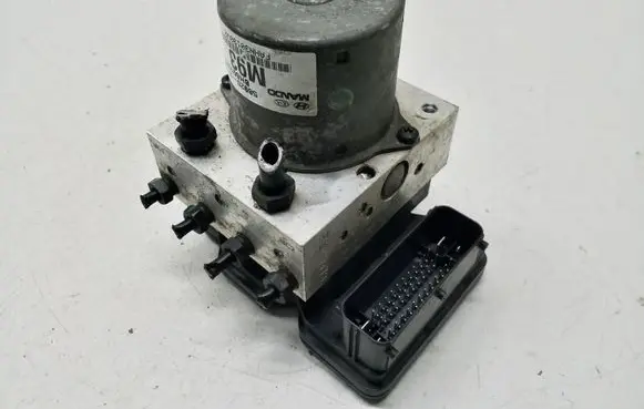 Hyundai ix35 ABS Pump 589202Y930 BE6003B102