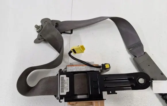 Honda Civic Front seatbelt