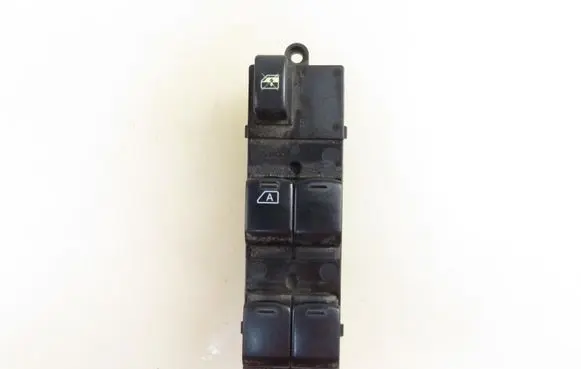 Nissan Qashqai Electric window control switch 25401JD00B