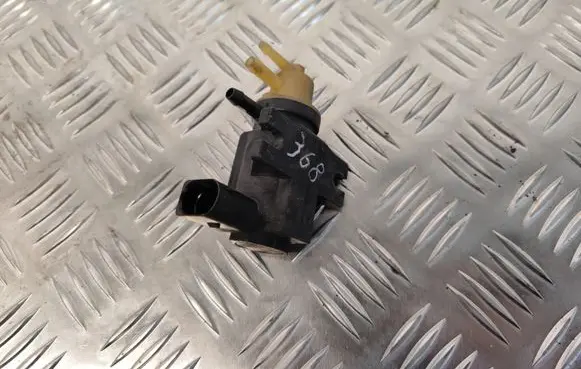 Skoda Roomster (5J) Turbo solenoid valve 1K0906627A