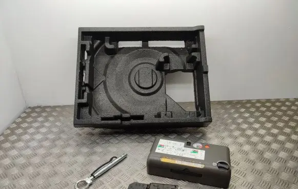 Citroen C4 II Picasso Tool box 9901362877