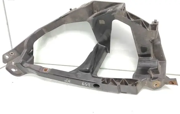 Mitsubishi Colt Headlight/headlamp mounting bracket MN105059