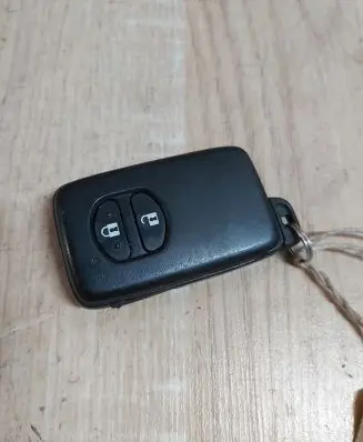 Toyota Prius (XW30) Ignition key/card 