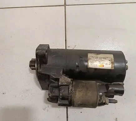 Audi Q7 4L Starter motor 0986XA1235 0986024050