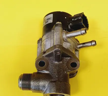 Nissan Primera EGR valve 147105M001