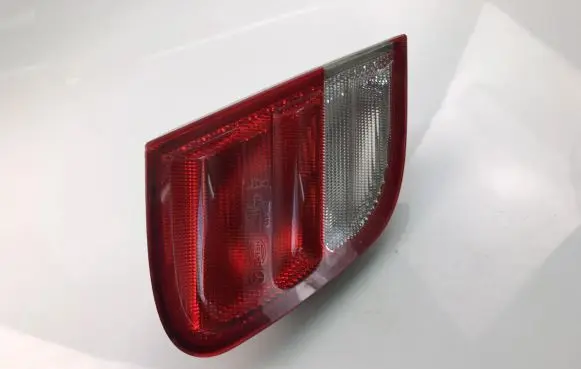 Mercedes-Benz CLK A208 C208 Tailgate rear/tail lights SAEF2R95