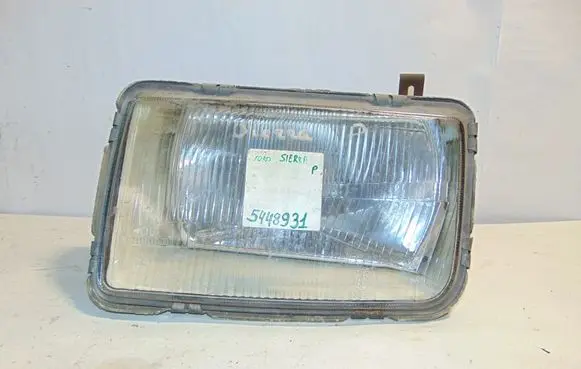 Ford Sierra Headlight/headlamp 1059443