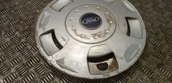 Ford Transit R15 wheel hub/cap/trim 67261A0 CJVYA 6C111130BC