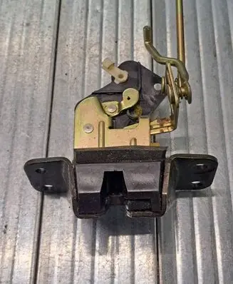SsangYong Kyron Tailgate/trunk/boot lock/catch/latch