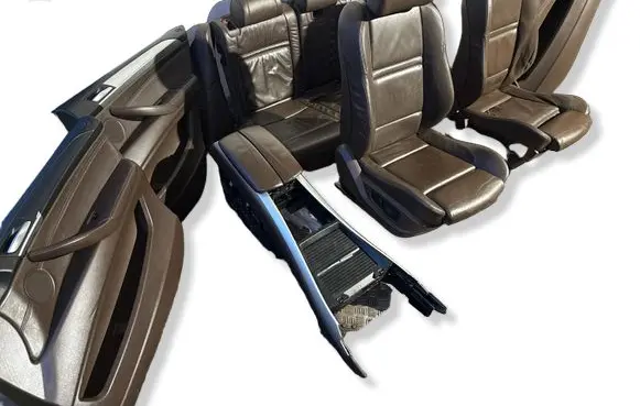 Seat set