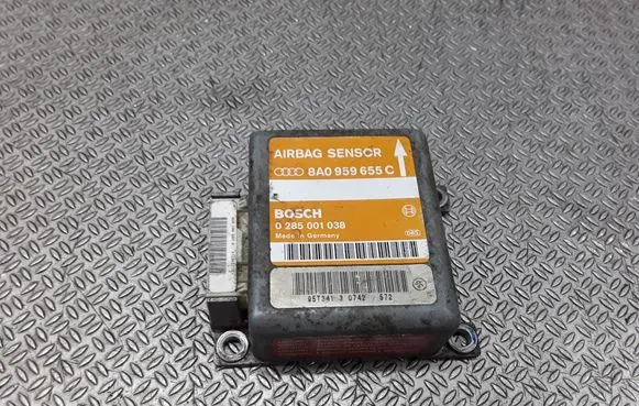 Audi A4 S4 B5 8D Airbag control unit/module 8A0959655C 0285001038