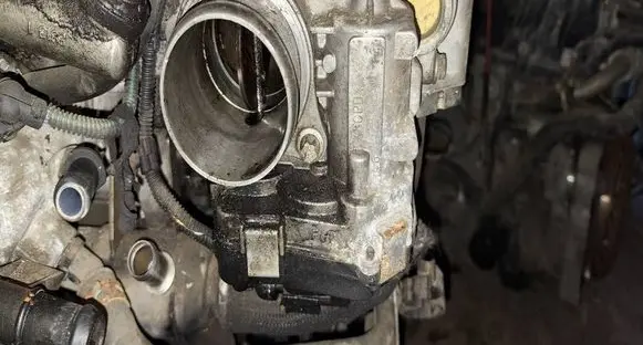Opel Signum Throttle valve 48CPD