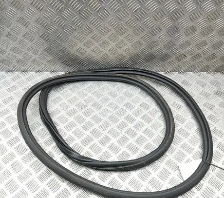 Audi Q5 SQ5 FY Rubber seal rear door 8MA833721