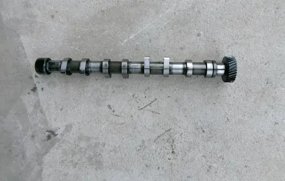 Opel Astra G Camshaft 