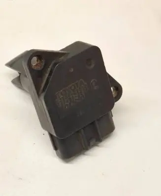 Toyota Yaris Mass air flow meter 2220422010 1974002030