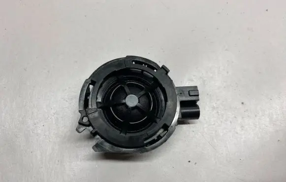 Audi Q3 F3 Front door speaker 83A035398