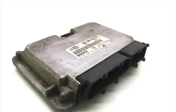 Volkswagen Golf IV Engine control unit/module 06A906018EF 0261206324 26SA6040