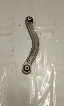 Mercedes-Benz C W205 Rear control arm A20413