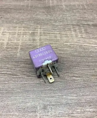Audi A4 S4 B7 8E 8H Other relay 431951253G 899516