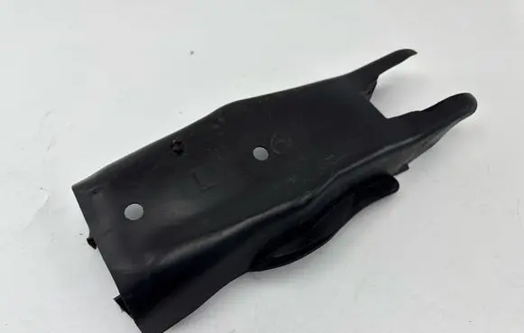 Rear underbody cover/under tray